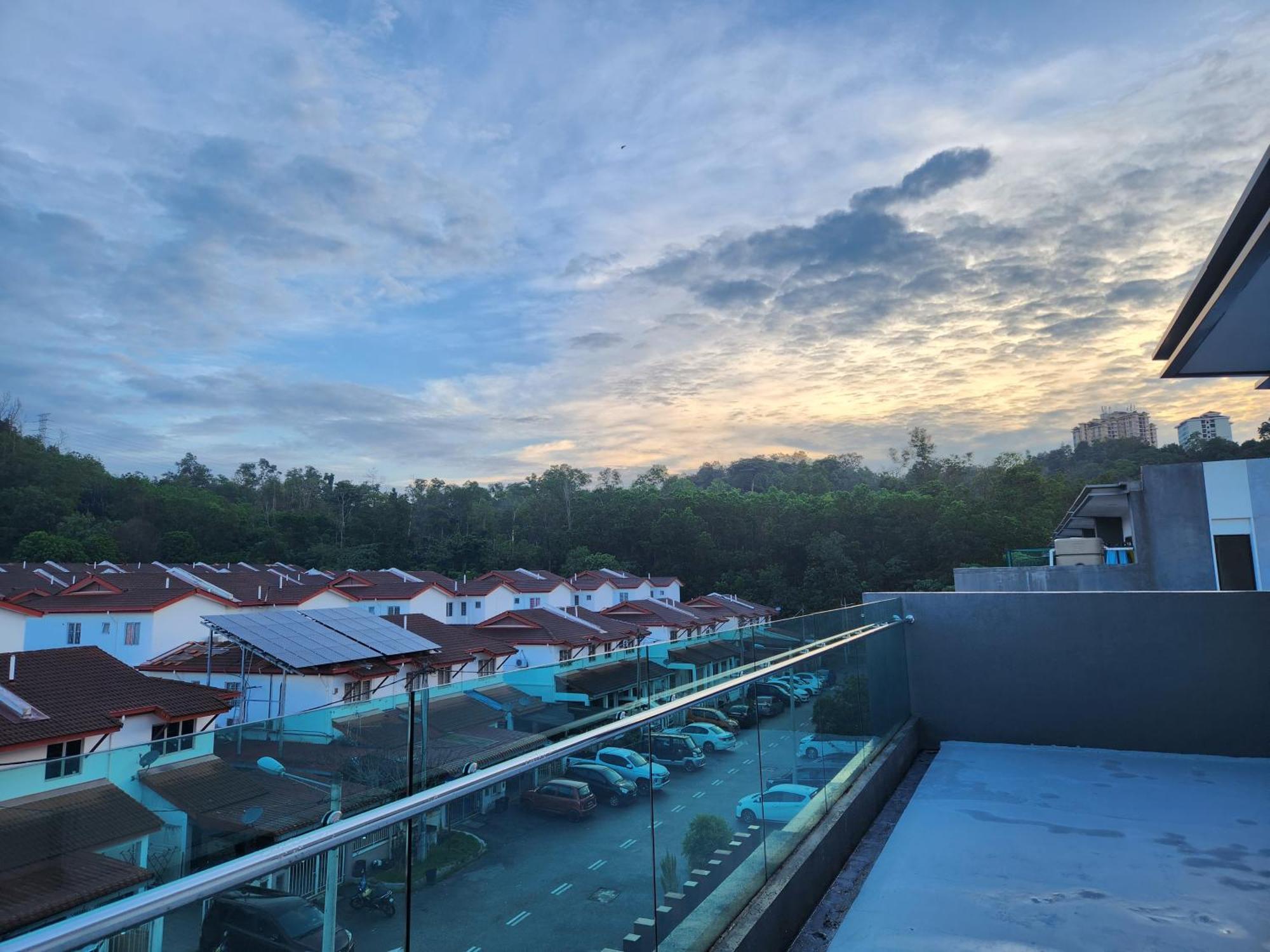 Kak Tini'S Private Pool Villa Near Genting Highland,Uia,Batu Caves Temple,Gombak Kl Exterior photo